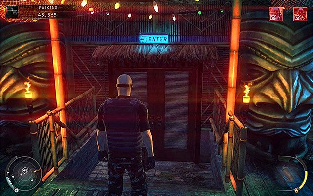 Niezależnie od tego w jaki sposób wyeliminowałeś Heather McCarthy musisz dotrzeć do pokazanych na powyższym screenie drzwi, zlokalizowanych pomiędzy dwoma barkami, które odwiedzała zakonnica - Zamordowanie Heather McCarthy (Parking) | 14 - Atak Świętych - Hitman Absolution - poradnik do gry