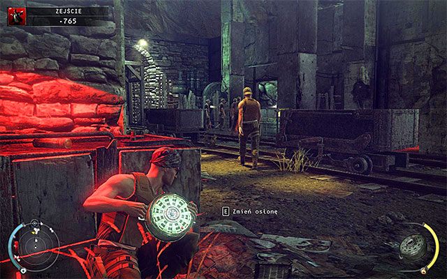 Niezależnie od wybranego wariantu zachowania powinieneś dotrzeć do jaskini, w której odbywa się odprawa (powyższy screen) - Dotarcie do windy (Zejście) | 11 - Dexter Industries | Hitman Rozgrzeszenie - Hitman Absolution - poradnik do gry