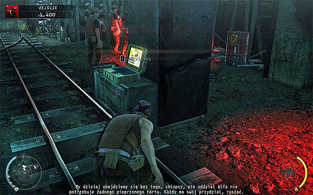 Ja radzę zaczekać na zakończenie odprawy, tym bardziej, że przeciwnicy się wtedy rozejdą i jedynie część z nich pozostanie w tej okolicy - Dotarcie do windy (Zejście) | 11 - Dexter Industries | Hitman Rozgrzeszenie - Hitman Absolution - poradnik do gry