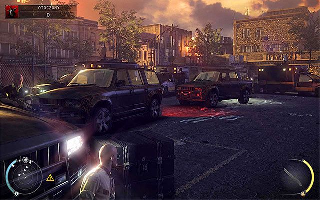 Poświęć kilka chwil na zapoznanie się z aktualną sytuacją - Otoczony | 16 - Operacja Młot Bojowy | Solucja Hitman Rozgrzeszenie - Hitman Absolution - poradnik do gry