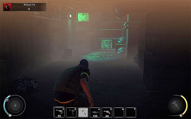 Początkowa część tego etapu jest bardzo liniowa i pomimo licznych eksplozji, do których będzie dochodziło w okolicy, nie masz się czego obawiać - Magazyn | 16 - Operacja Młot Bojowy | Solucja Hitman Rozgrzeszenie - Hitman Absolution - poradnik do gry