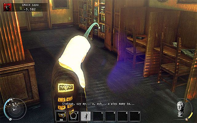 W bibliotece domyślnie przebywa dwóch strażników sądowych i jeden woźny sądowy - 15 - Prawo Skurkyego (09 - 11) | Wyzwania Hitman Rozgrzeszenie - Hitman Absolution - poradnik do gry