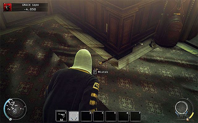 Zaczekaj aż w kwaterach pojawi się sędzia, ogłusz go i założ jego strój - 15 - Prawo Skurkyego (09 - 11) | Wyzwania Hitman Rozgrzeszenie - Hitman Absolution - poradnik do gry