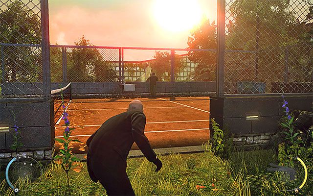 Idź dalej, podążając dość liniową ścieżką - Hitman Absolution: Ogrody, Osobisty kontrakt - Solucja - Hitman Absolution - poradnik do gry