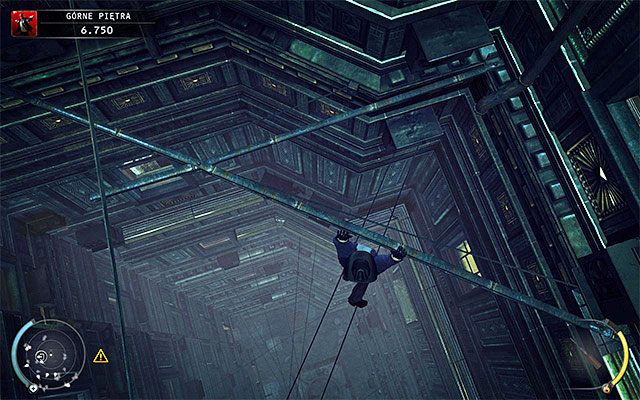 Wspomniana wcześniej okiennica jest dobry pomysłem na zbliżenie się do wejścia do pokoju 899 - Dotarcie do pokoju 899 (Górne piętra) | 3 - Terminus | Hitman Rozgrzeszenie - Hitman Absolution - poradnik do gry