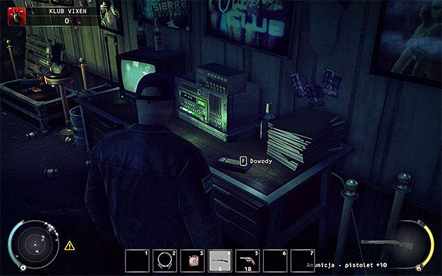 Po przejściu przez okno warto dokładnie rozejrzeć się po całym pomieszczeniu - Przedostanie się do wnętrza klubu (Klub Vixen) | 5 - Myśliwy i ofiara - Hitman Absolution - poradnik do gry