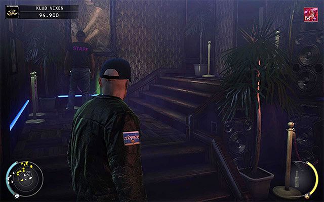 Drugi wariant dotyczy skorzystania z drzwi znajdujących się niedaleko prywatnych budek dla gości lokalu - Wydostanie się z klubu (Klub Vixen) | 5 - Myśliwy i ofiara - Hitman Absolution - poradnik do gry