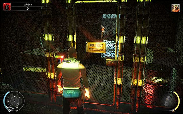 Znacznie lepszym pomysłem jest użycie broni snajperskiej i w tym celu musisz dotrzeć do opisanej w poprzednim podpunkcie zbrojowni (powyższy screen) - Zamordowanie Sancheza w tradycyjny sposób (Arena) | 13 - Noc walki - Hitman Absolution - poradnik do gry