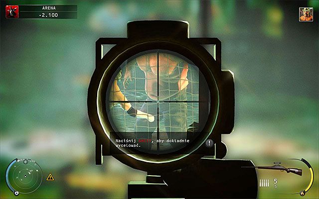 Ustaw się przy okiennicy i zaczekaj aż Patriota uderzy Sancheza w krocze (powyższy screen) - 13 - Noc walki | Wyzwania Hitman Rozgrzeszenie - Hitman Absolution - poradnik do gry