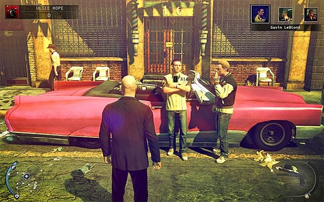 Gavin LeBlond i Landon Metcalf początkowo stacjonują na wprost od miejsca startu, zaś Tyler Colvin przebywa niedaleko warsztatu - Eksploracja miasteczka (Ulice Hope) | 9 - Ogolić Lennyego - Hitman Absolution - poradnik do gry