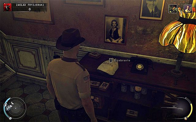 Zdecydowanie najlepszy sposób zneutralizowania Lennyego to skorzystanie z przebrania fryzjera - Zneutralizowanie Lennyego (Zakład fryzjerski) | 9 - Ogolić Lennyego - Hitman Absolution - poradnik do gry