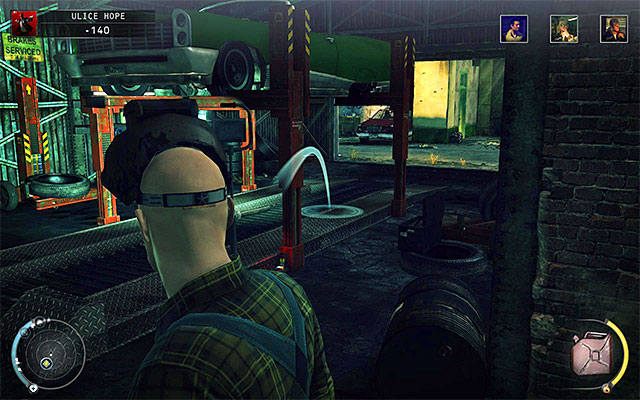 Zaczekaj aż w garażu lub w jego okolicach pojawi się Gavin LeBlond - 9 - Ogolić Lennyego (01 - 07) | Wyzwania Hitman Rozgrzeszenie - Hitman Absolution - poradnik do gry