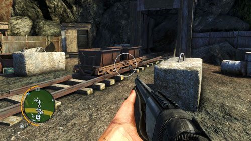 W oznaczonym miejscu, staniesz przed dwoma wagonikami - Wyspa południowa (północny zachód) | Przedmioty kultu (ukryte przedmioty) - Far Cry 3 - poradnik do gry