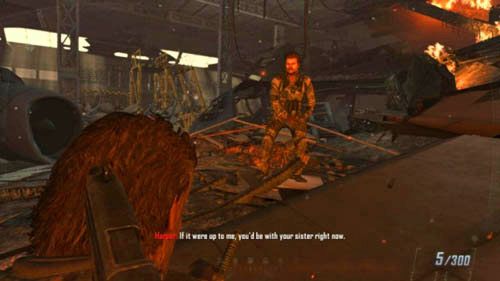 Jeśli zabiłeś Menendeza, Mason podejdzie do Harpera i go podniesie (pierwszy obrazek powyżej) - 11 - Judgment Day | Decyzje, konsekwencje, zakończenia - Call of Duty: Black Ops II - poradnik do gry