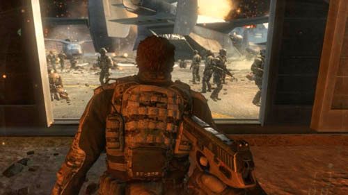 Jeśli Harper nie żyje, a ty oszczędziłeś Menendeza, wyprowadzisz tego ostatniego na zewnątrz (obrazek powyżej) - 11 - Judgment Day | Decyzje, konsekwencje, zakończenia - Call of Duty: Black Ops II - poradnik do gry