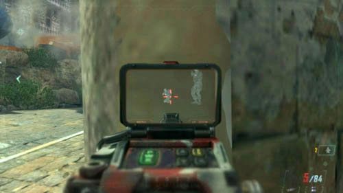 W środku może być przeciwnik (lub zaraz wbiec), także trzymaj karabin lub miecz w gotowości - 08 - Achilles Veil | Misje - Opis przejścia | Call of Duty Black Ops II - Call of Duty: Black Ops II - poradnik do gry