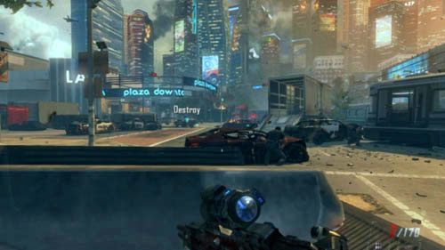 Poruszaj się przed siebie od jednej kolumny do drugiej, a kiedy na skrzyżowaniu zauważysz ciężarówkę, bądź gotów zabić czterech wrogów, którzy wysiądą z jej naczepy - 10 - Cordis Die | Misje - Opis przejścia | Call of Duty Black Ops II - Call of Duty: Black Ops II - poradnik do gry