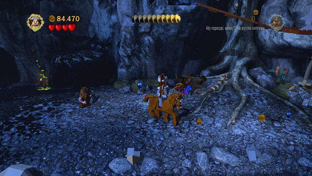 Musimy wsiąść na konia i poruszać się nim wzdłuż szlaku z monet - Przełęcz Caradhras | Znajdźki | LEGO The Lord of the Rings - LEGO The Lord of the Rings: Władca Pierścieni - poradnik do gry