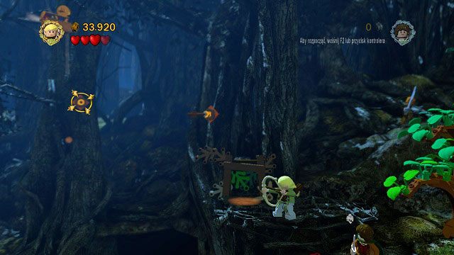 Bezpośrednio za ciasnym tunelem po lewej stronie lokacji znajdziemy kilka celów - Tropem Hobbitów | Znajdźki | LEGO The Lord of the Rings - LEGO The Lord of the Rings: Władca Pierścieni - poradnik do gry