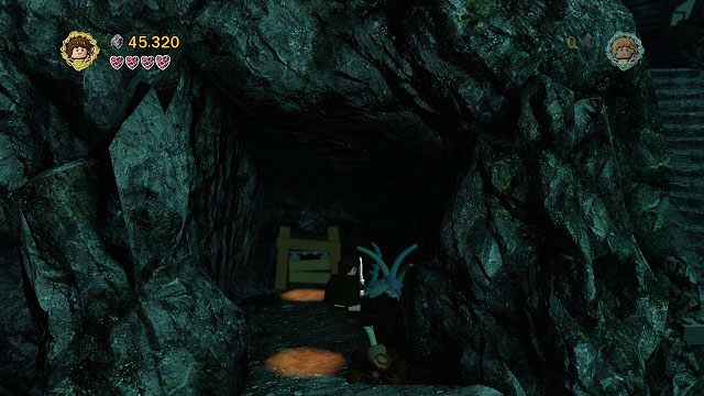 #5 Poniżej półki skalnej, gdzie znaleźliśmy poprzedni krzaczek - Tajne Schody | Znajdźki | LEGO The Lord of the Rings - LEGO The Lord of the Rings: Władca Pierścieni - poradnik do gry