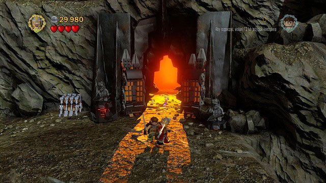 Po krótkiej wędrówce staniemy przed wrotami prowadzącymi w głąb Góry Przeznaczenia - Prolog | Opis przejścia - Akt I | LEGO The Lord of the Rings - LEGO The Lord of the Rings: Władca Pierścieni - poradnik do gry