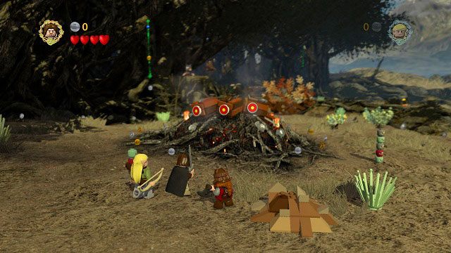 Po obejrzeniu filmiku wprowadzającego dostaniemy pod naszą kontrolę Aragorna, Legolasa oraz Gimliego - Tropem Hobbitów | Opis przejścia - Akt II | LEGO The Lord of the Rings - LEGO The Lord of the Rings: Władca Pierścieni - poradnik do gry