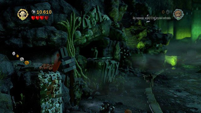 Aby zdobyć elementy do dokończenia konstrukcji musimy udać się maksymalnie na lewo - Tajne Schody | Opis przejścia - Akt III | LEGO The Lord of the Rings - LEGO The Lord of the Rings: Władca Pierścieni - poradnik do gry