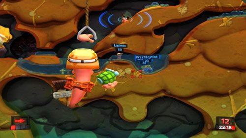 Dzięki Boggyemu B pozbędziemy się sporej grupy wrogów, co pozwoli nam się skupić na odizolowanym robalu po prawej i przeciwniku, który stał na początku misji na podkowie - Nasiona zniszczenia | Podwórko (Kampania) | Worms Revolution - Worms: Revolution - poradnik do gry