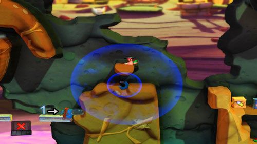 Jak widać, dzięki odpowiednio ustawionej Belce, skrzynka nie spadła do wody [1] - Podwórko | Łamigłówki | Worms Revolution - Worms: Revolution - poradnik do gry