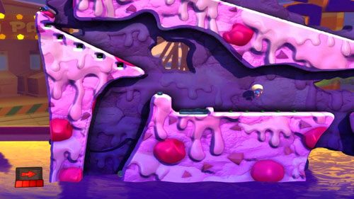 Za pomocą Wyboru robala po raz kolejny przeprowadzamy turę przy pomocy Zwiadowcy - wskakujemy na wzniesienie znajdujące się po lewej stronie od jego początkowej lokacji, a następnie skaczemy ze Spadochronem - Wszystkie atrakcje wesołego miasteczka! | Łamigłówki | Worms Revolution - Worms: Revolution - poradnik do gry