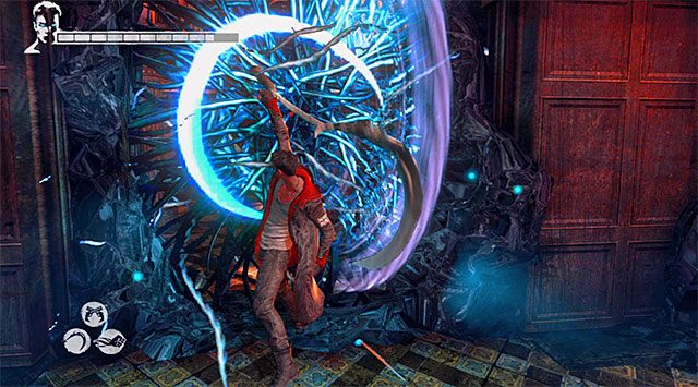 SEKRETNE POMIESZCZENIE: Jeżeli powtarzasz tę misję i dysponujesz już anielską kosą Osiris, to zatrzymaj się w pokazanym na powyższym screenie miejscu i zniszcz z jej użyciem niebieskie winorośla - Eksploracja pierwszej części posiadłości | 2 - Home Truths (Prawda o domu rodzinnym) - DMC: Devil May Cry - poradnik do gry