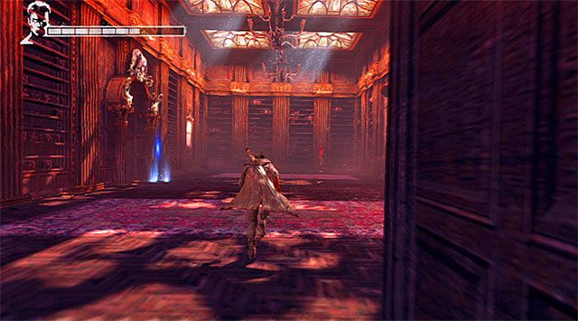 Wkrótce dotrzesz do jeszcze jednej blokady i w tym przypadku należy wybrać z inwentarza demoniczny topór - Eksploracja drugiej części posiadłości | 2 - Home Truths (Prawda o domu rodzinnym) - DMC: Devil May Cry - poradnik do gry