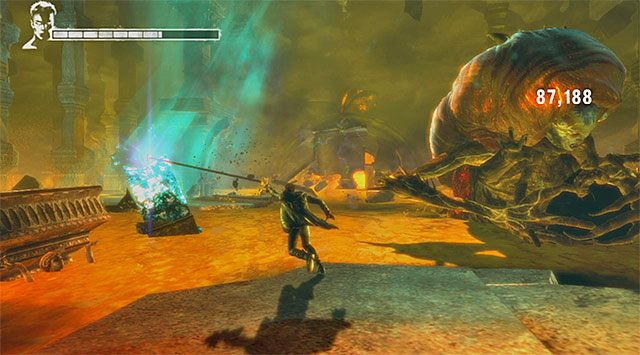 Musisz się teraz przemieścić na lewą platformę, ponownie wykorzystując anielską wyciągarkę (powyższy screen) - Boss - Succubus - druga część pojedynku | 6 - Secret Ingredient (Tajny składnik) - DMC: Devil May Cry - poradnik do gry