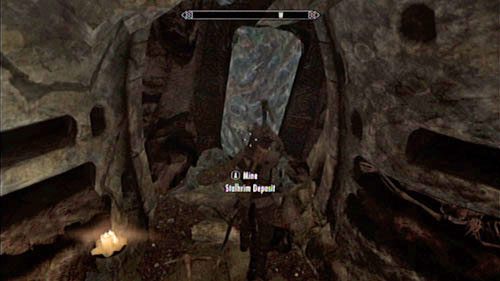 Gdy przejdziesz przez tajny korytarz ukryty za ścianą Stalhrimu, przejdź przez wrota i wejdź do podziemia - Deathbrand | Wątki poboczne - Inne | Solucja TES V Skyrim Dragonborn - The Elder Scrolls V: Skyrim - Dragonborn - poradnik do gry