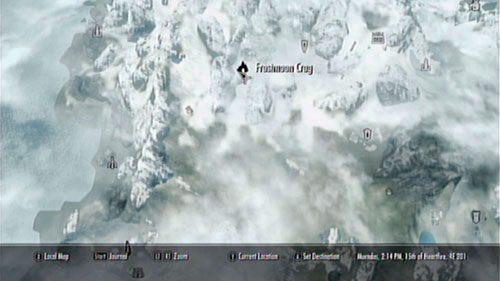 Grota znajduje się w połowie drogi pomiędzy opuszczoną strażnicą (Abandoned Lodge) a ołtarzem Throndu (Altar of Thrond) - czyli na południowy zachód od świątyni Miraaka - Visit the hunters at Frostmoon Crag [Spotkaj się z myśliwymi we Frostmoon Crag] | Pozostałe zadania - The Elder Scrolls V: Skyrim - Dragonborn - poradnik do gry