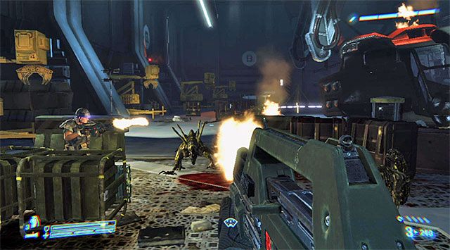 Przed Tobą zadanie o charakterze obronnym - Chroń Keyesa łamiącego zabezpieczenia | Misja 1 - SOS | Aliens Colonial Marines - Aliens: Colonial Marines - poradnik do gry