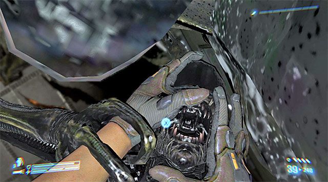 Przed Tobą pierwsze spotkanie z ksenomorfem - Odetnij Keyesa | Misja 1 - SOS | Aliens Colonial Marines - Aliens: Colonial Marines - poradnik do gry