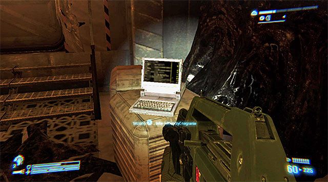 Kontynuuj przemarsz, natrafiając w pokazanym na powyższym screenie miejscu na pierwsze nagranie - Odnajdź Bellę (2) | Misja 2 - Bitwa o Sulaco | Aliens Colonial Marines - Aliens: Colonial Marines - poradnik do gry
