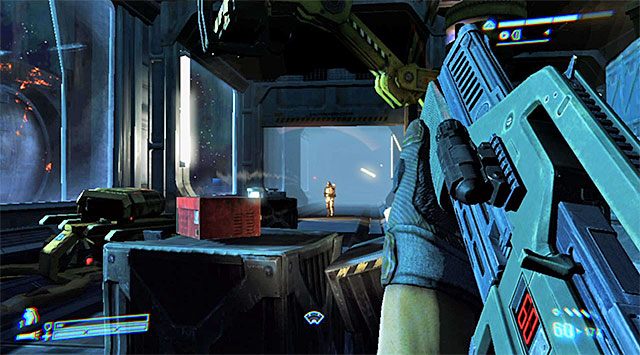 Przemieszczaj się w linii prostej, rozglądając się po drodze za dość licznie porozmieszczanymi zapasami - Przejdź przez sekcję inżynieryjną na pokład dowodzenia | Misja 2 - Bitwa o Sulaco - Aliens: Colonial Marines - poradnik do gry