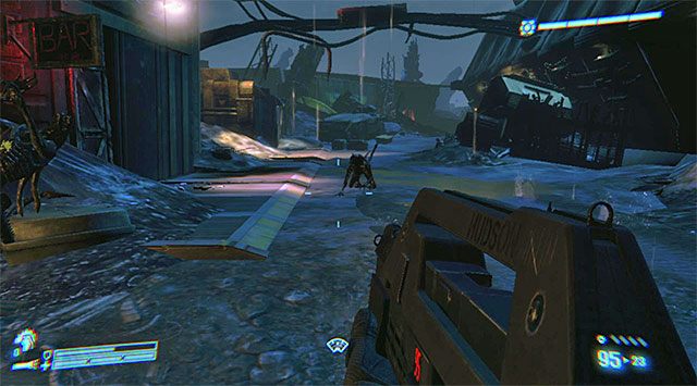 Przemieszczaj się sukcesywnie do przodu i często odwracaj, bo jedna z kolejnych grup ksenomorfów pojawi się za waszymi plecami, czyli w pobliżu miejsca rozpoczęcia misji (powyższy screen) - Dostań się do bazy wypadowej i pomóż odeprzeć atak | Misja 9 - Nadzieje w Hadleys Hope - Aliens: Colonial Marines - poradnik do gry