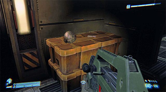 Do drugiego z mijanych budynków również możesz zajrzeć, ale nic poza zapasami tam nie odnajdziesz - Znajdź i uratuj pojmanego marine | Misja 8 - Wał obronny - Aliens: Colonial Marines - poradnik do gry