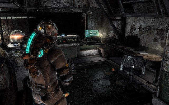 Wewnątrz pomieszczenia kontrolnego na stacji Mid Station - wpierw musisz uruchomić zasilanie przy pomocy interfejsu (podobną zagadkę rozwiązywałeś już wcześniej, polega na kolejnym umieszczaniu dwóch wskaźników w wyznaczonych miejscach) - Rozdział 6 | Sekrety | Dead Space 3 - Dead Space 3 - poradnik do gry