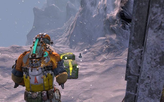 Przy skrzyniach, po lewej stronie przed wejściem do baraków - Rozdział 11 (1) | Sekrety | Dead Space 3 - Dead Space 3 - poradnik do gry