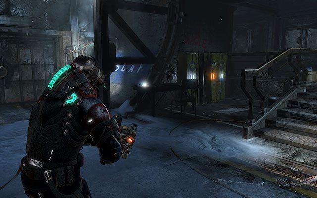 Na stoliku tuż przy szafkach, zaraz na początku zadania - Rozdział 14 (2) | Sekrety | Dead Space 3 - Dead Space 3 - poradnik do gry