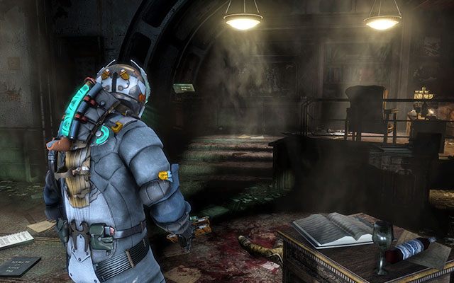 W kwaterze admirała, na skrzyni po wyjściu po schodkach - Rozdział 4 (1) | Sekrety | Dead Space 3 - Dead Space 3 - poradnik do gry