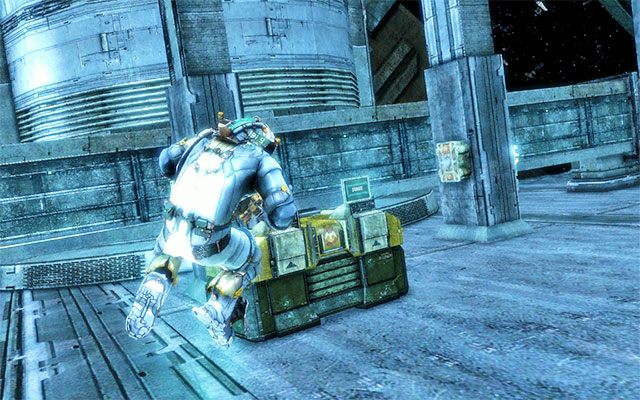 Powinieneś zauważyć tam skrzynię, wewnątrz której znajdziesz element broni - Rozdział 4 (2) | Sekrety | Dead Space 3 - Dead Space 3 - poradnik do gry