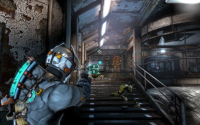 Kiedy uda Ci się pozbyć wszystkich odpadów zostaniesz zaatakowany przez Nekromorfów - Unobstruct the tram | 5 - Expect Delays | Dead Space 3 - Dead Space 3 - poradnik do gry