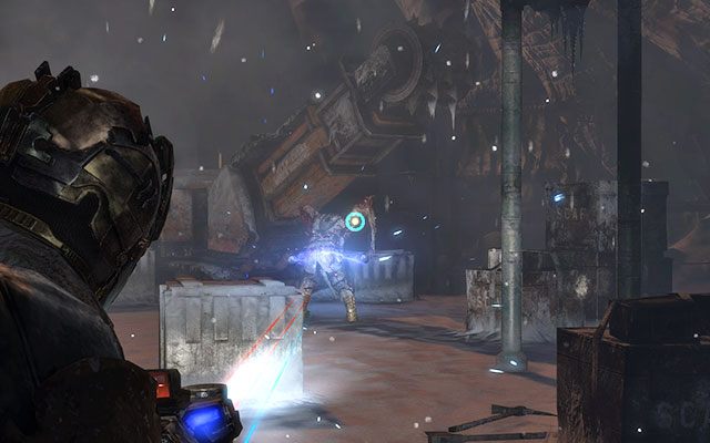 Po raz kolejny już znajdziesz się na zewnątrz - ponownie stawisz czoła wrogim żołnierzom jak i Nekromorfom, które zaatakują również Twoich nieprzyjaciół - 10 - Now We Know - Locate the Experiment Facility | 10, 11 - Now We Know / Signal Hunting - Dead Space 3 - poradnik do gry