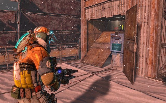 Po oczyszczeniu pokoju i załatwieniu wszystkich spraw wejdź do windy i udaj się na górę - Reactivate the heating system | 10, 11 - Now We Know / Signal Hunting - Dead Space 3 - poradnik do gry