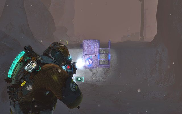 Kiedy dotrzesz na górę udaj się dalej, jedyną możliwą ścieżką, po drodze eliminując napotkane Nekromorfy - Locate the lift controls | 12, 13 - Autopsy / Reach for the Sky | Dead Space 3 - Dead Space 3 - poradnik do gry